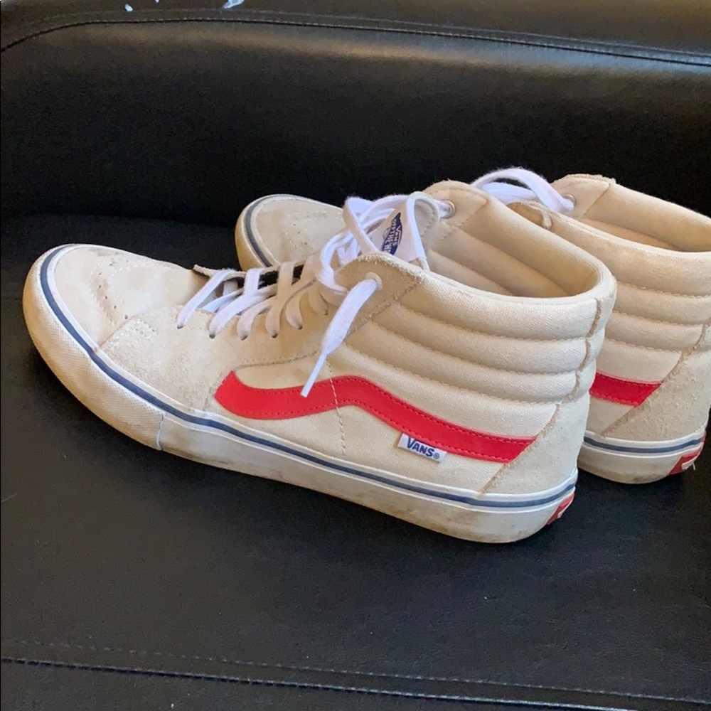 Size 11 Men’s high top vans